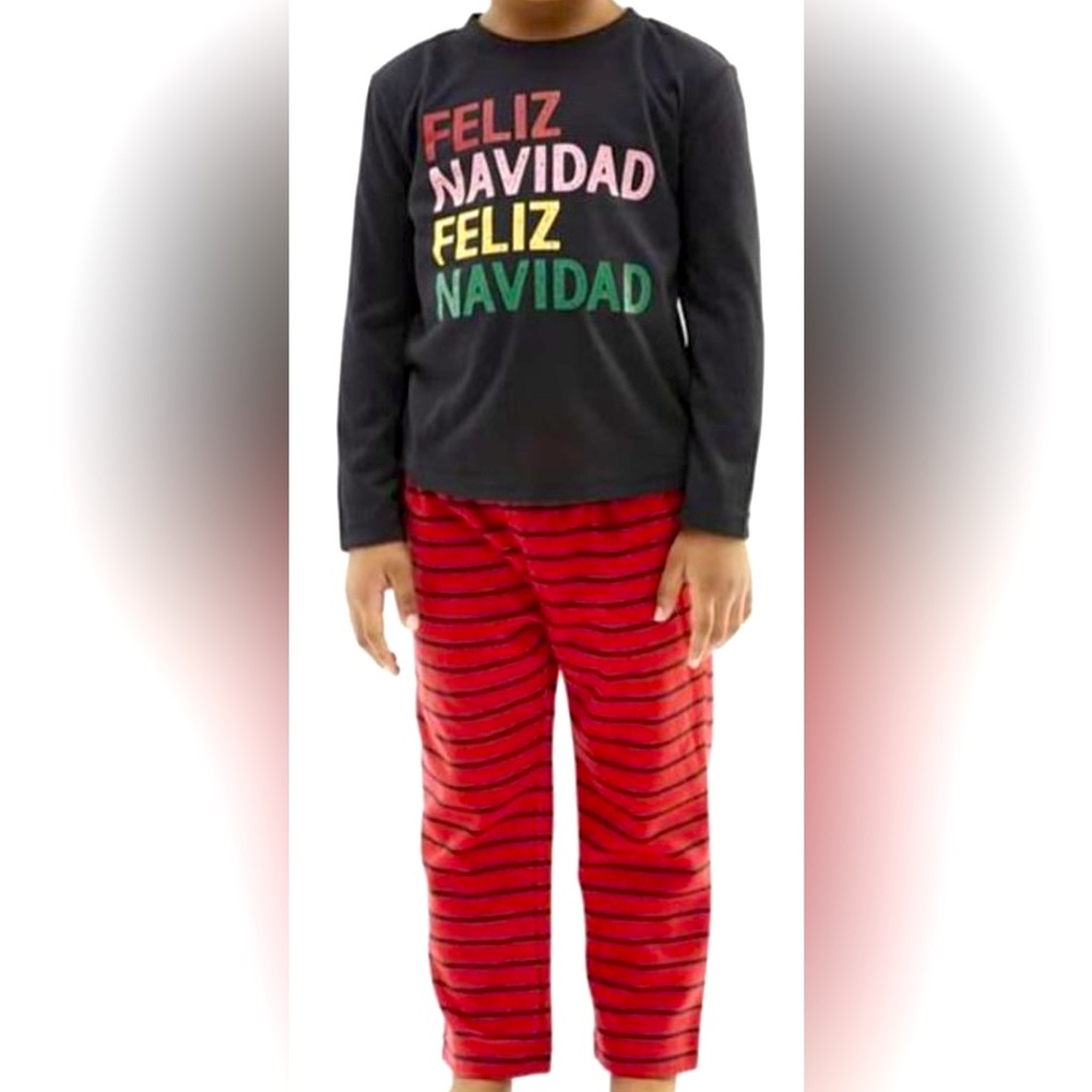 Christmas Feliz navidad pajamas men size xxl nwt each is $35